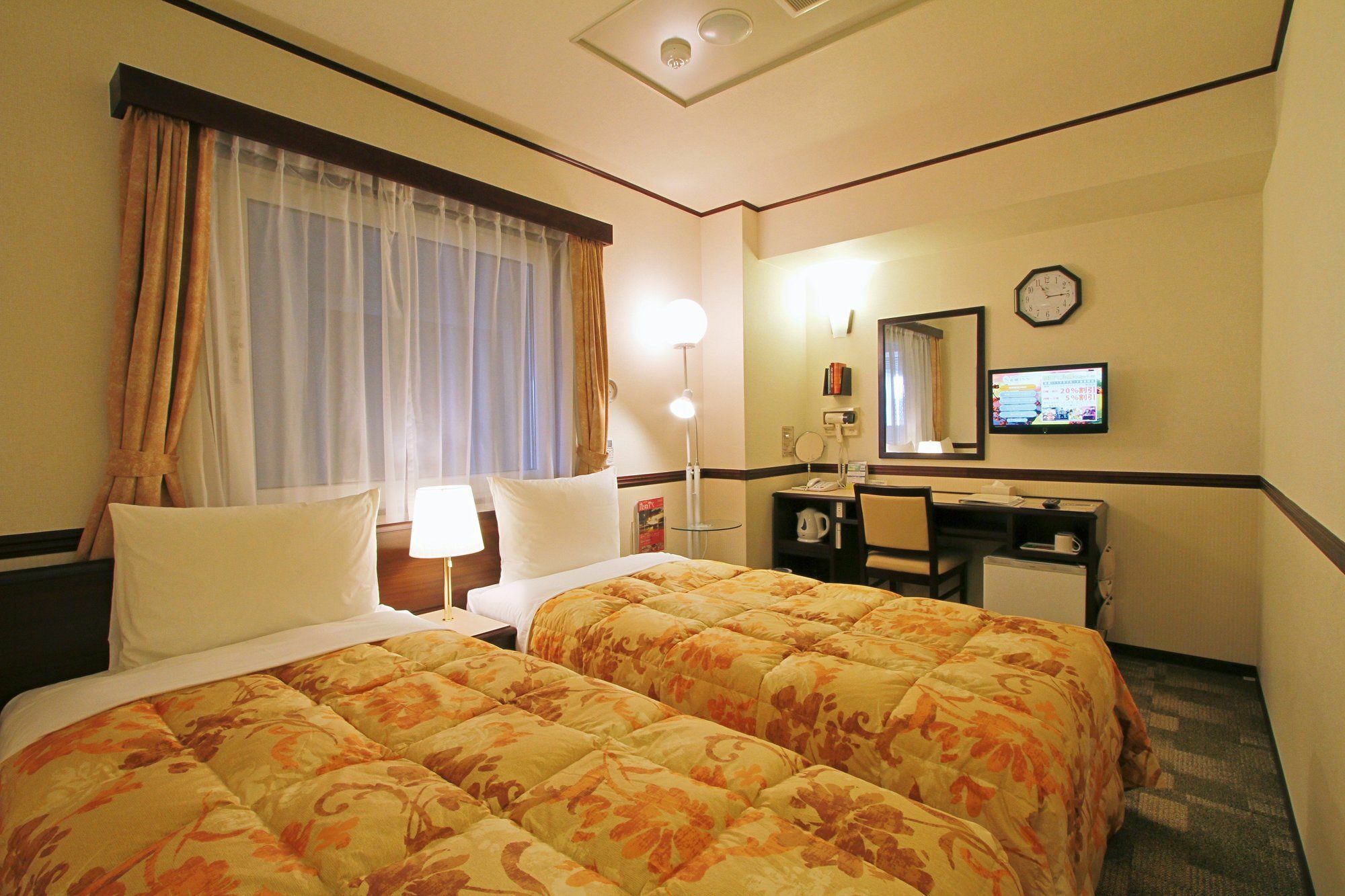 Toyoko Inn Kawasaki Ekimae Shiyakusho-Dori Extérieur photo